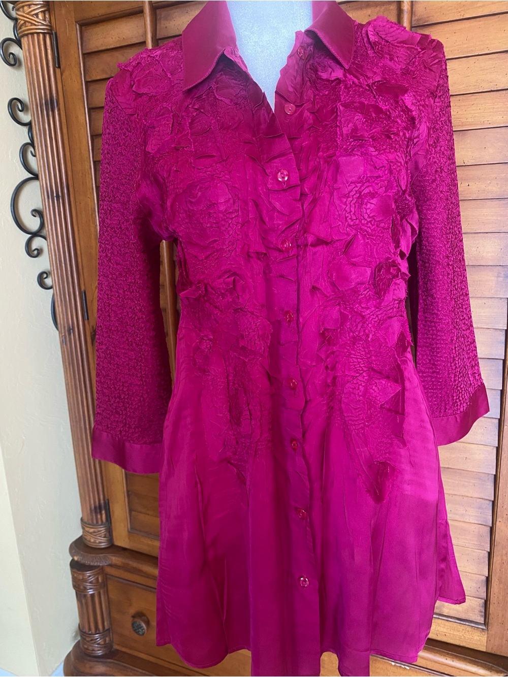 Chico's Fuchsia Textured Button-Front Tunic Top Size 0